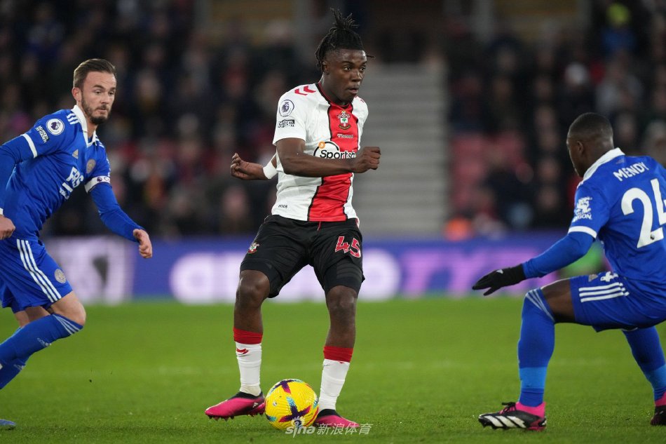 场均能创造 场均能创造