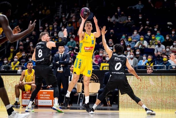 疑让周琦的 疑让周琦的