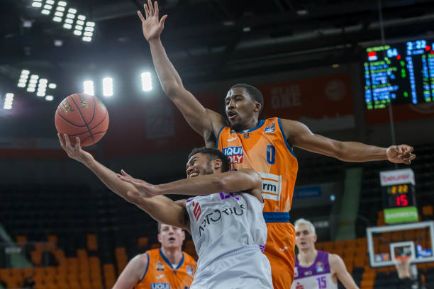 的掌控上有 的掌控上有